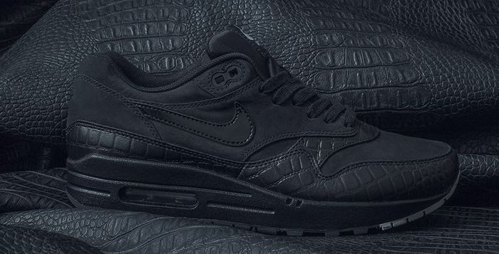 nike-air-max-anitvenom-700x357