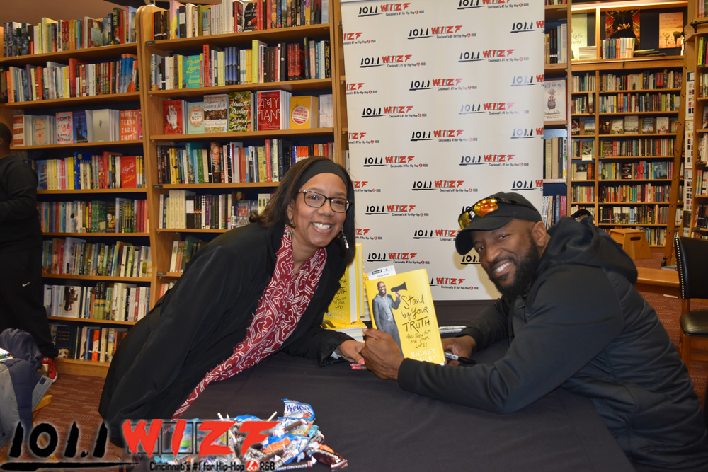 Rickey Smiley Book Signing