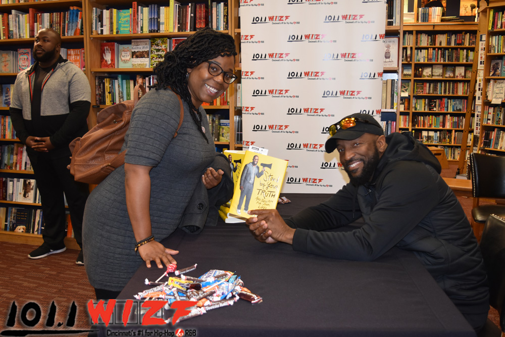 Rickey Smiley Book Signing
