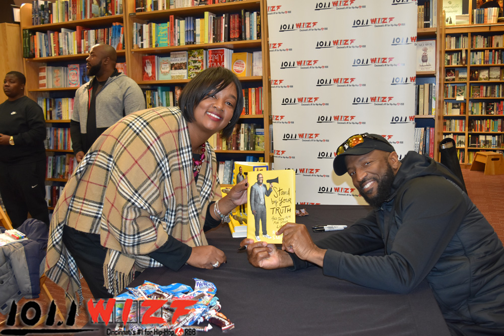 Rickey Smiley Book Signing