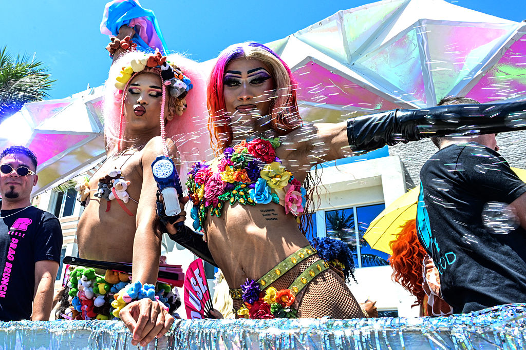 TOPSHOT-US-POLITICS-LGBTQ-RIGHTS-PARADE